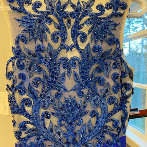 BLUE PROM DRESS - Picture 4 of 6